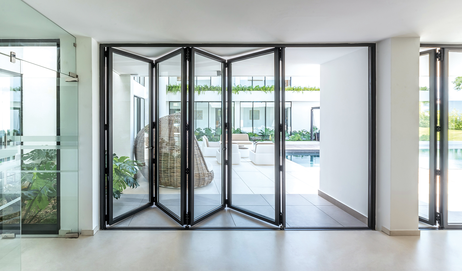 Ventanas y Puertas Plegables